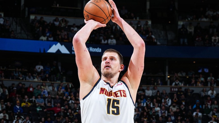 Tin dữ cho Nuggets: Nikola Jokic sẽ lỡ hẹn với các giải thưởng cá nhân như  All-NBA và MVP?