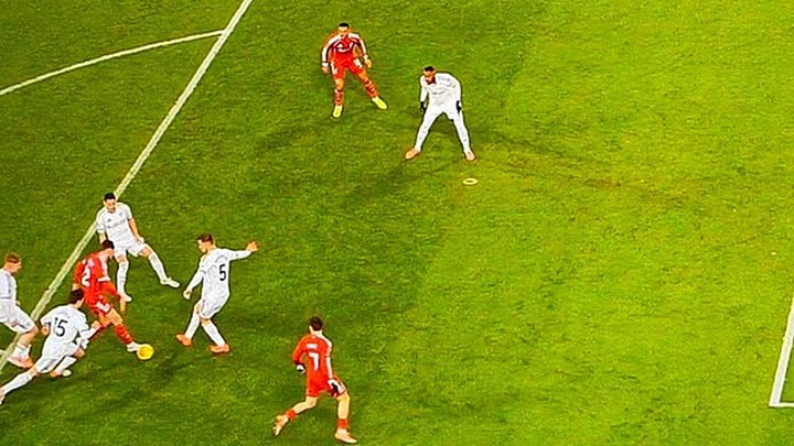 Florian Wirtz: "Tôi đã việt vị, không hiểu sao Liverpool vẫn có bàn thắng"