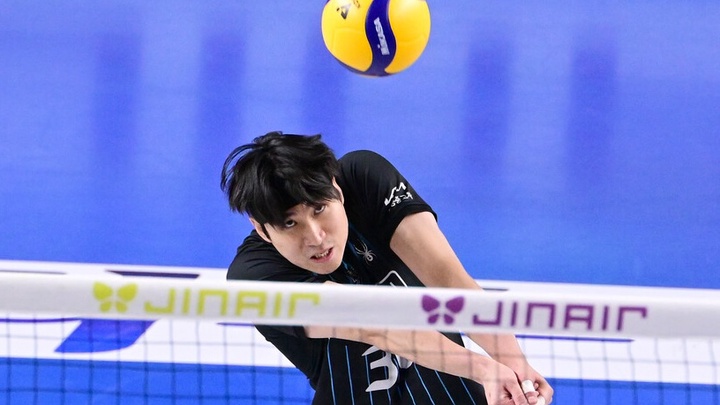 HLV Philippe Blanc: “Shin Ho-jin cần phải có sự tự tin”