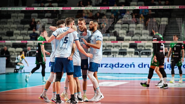 Cuprum Stilon Gorzów thắng áp đảo CHKS Chełm tại Superliga Nam Ba Lan