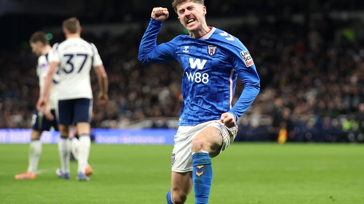 Dự đoán Brentford vs Sunderland, 2h30 ngày 8/1, Ngoại hạng Anh 2025/26