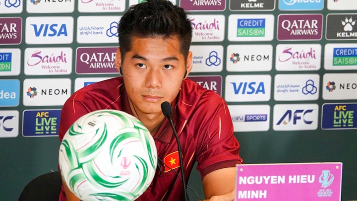 Trung vệ Hiểu Minh: “U23 Việt Nam chỉ vui đêm nay thôi”