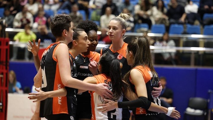 Eczacıbaşı Dynavit chuẩn bị chạm trán Vero Volley trên sân nhà