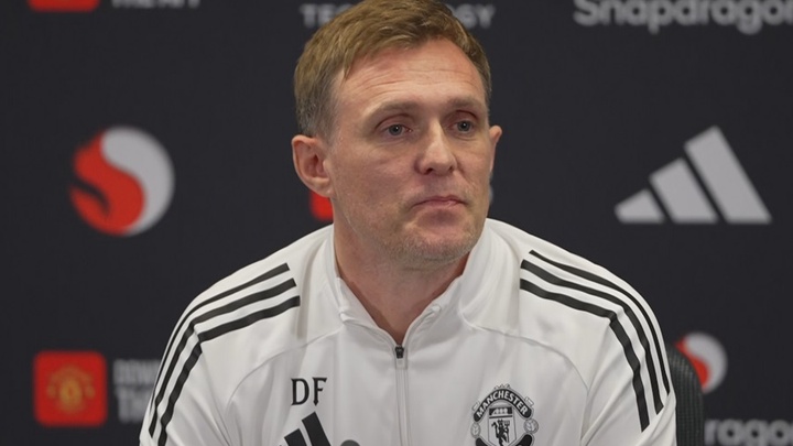 Fletcher xin lời khuyên từ Sir Alex Ferguson khi tạm quyền dẫn dắt MU