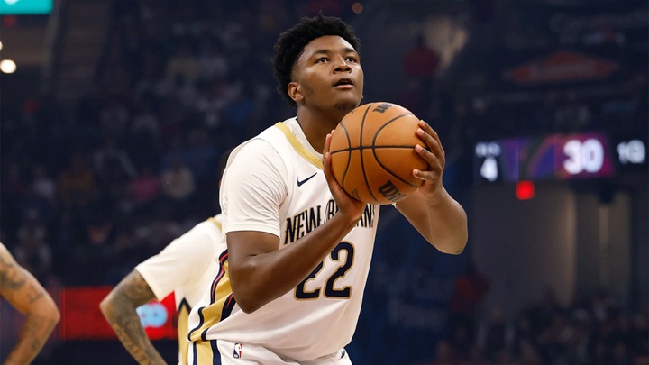 Tân binh Derik Queen lập kỳ tích lịch sử NBA: Sánh ngang Wemby và Blake Griffin