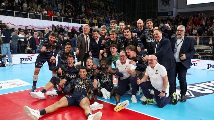 Verona tạo cú sốc, Perugia độc chiếm ngôi đầu SuperLega