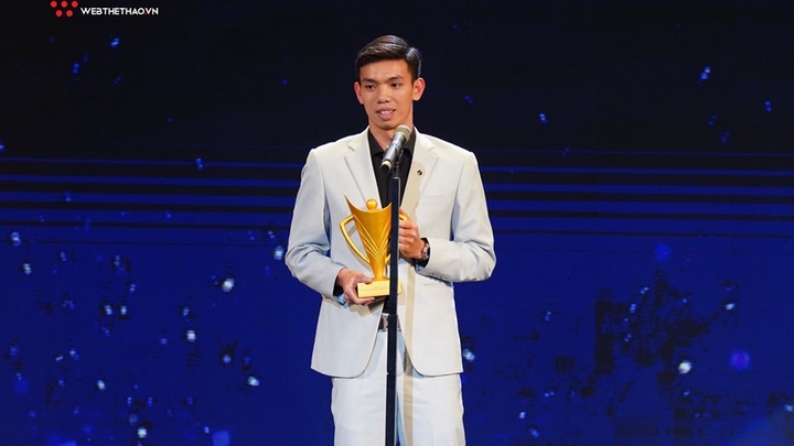 Danh sách Nam VĐV của năm đạt giải thưởng Cúp Chiến Thắng