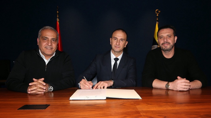 Fenerbahçe mở chương mới: Kovač chia tay, Atik chính thức lên nắm quyền