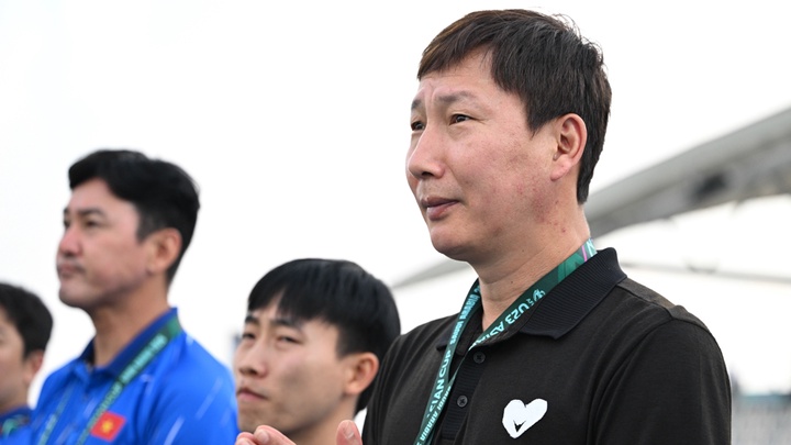 HLV Kim Sang Sik lập siêu kỷ lục toàn thắng cùng bóng đá Việt Nam