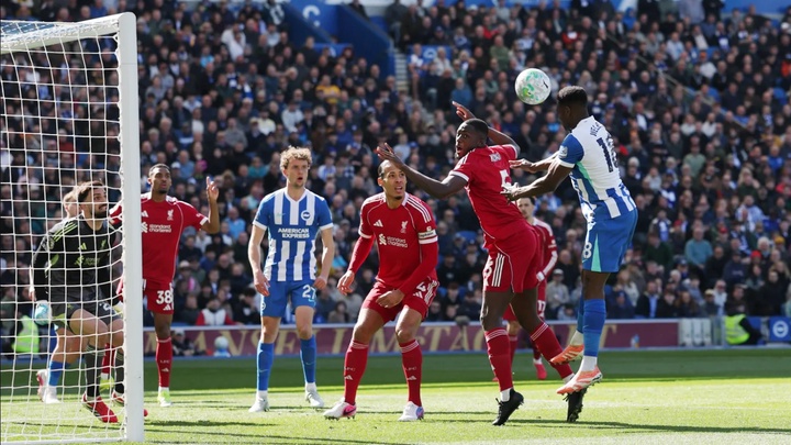 Bảng xếp hạng Ngoại hạng Anh mới nhất sau khi Liverpool và Chelsea thất bại