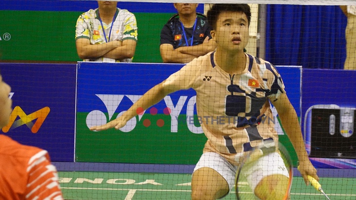 Nguyễn Hải Đăng chinh phục cột mốc mới: lần đầu vào bán kết cầu lông Super 100 do loại ĐKVĐ Vietnam Open