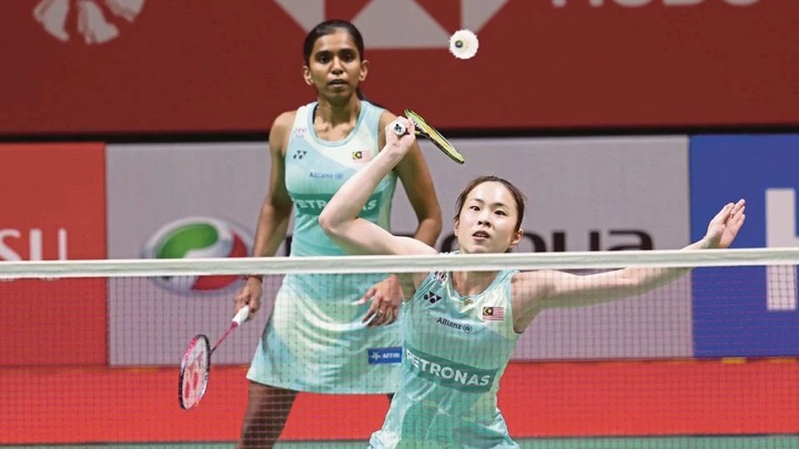 Cầu lông Japan Masters 2025: Sze Fei / Nur Izzuddin và Pearly /Thinaah vào bán kết