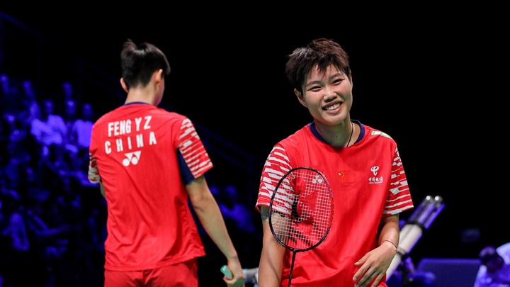 Feng Yan Zhe và Huang Dong Ping lập cú hat-trick danh hiệu liên tiếp tại giải cầu lông World Tour Finals