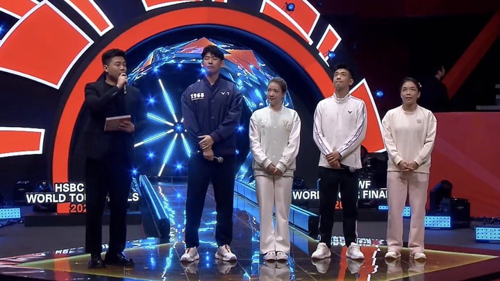 Lễ chia tay đẫm nước mắt của Zheng Siwei, Huang Yaqiong và những huyền thoại cầu lông Trung Quốc