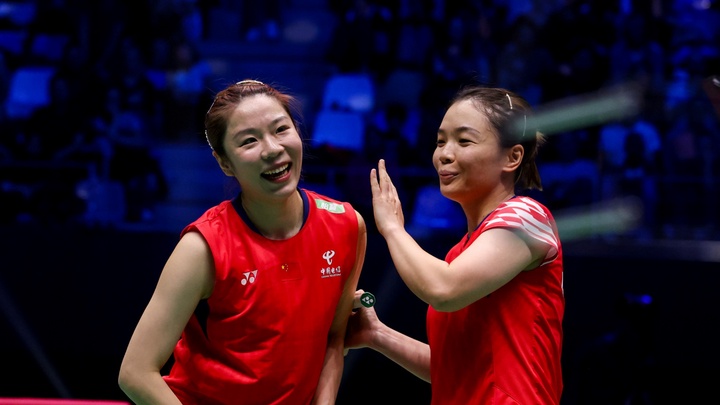 Cặp đôi huyền thoại cầu lông Trung Quốc khép lại hành trình vĩ đại sau thất bại đầy cảm xúc tại Giải Pháp mở rộng 2025