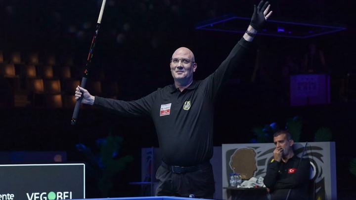Martin Horn hoàn tất bộ ba danh hiệu billiard carom 3 băng World Cup