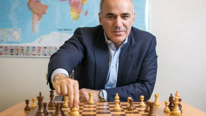 Nga ra lệnh bắt giữ "Vua cờ" Garry Kasparov với cáo buộc nghiêm trọng