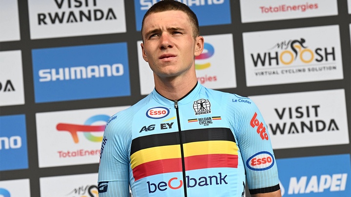 'Tôi có thể vô địch Tour de France': Evenepoel thách thức Pogacar sau khi đặt mục tiêu đua xe đạp năm 2026