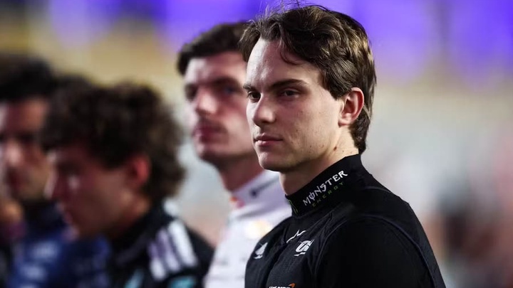 Ông chủ McLaren thừa nhận sai lầm chiến thuật nghiêm trọng, dâng chiến thắng F1 Qatar cho Max Verstappen