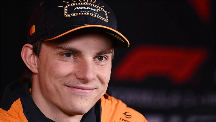 F1 Qatar: Piastri đánh bại đồng đội Norris ở buổi tập duy nhất, Verstappen kêu ca xe "nhảy tưng tưng"!