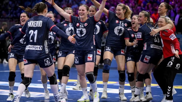 Chuyện cổ tích của Đức kết thúc trong nước mắt khi Na Uy thắng nghẹt thở trong trận chung kết bóng ném World Cup