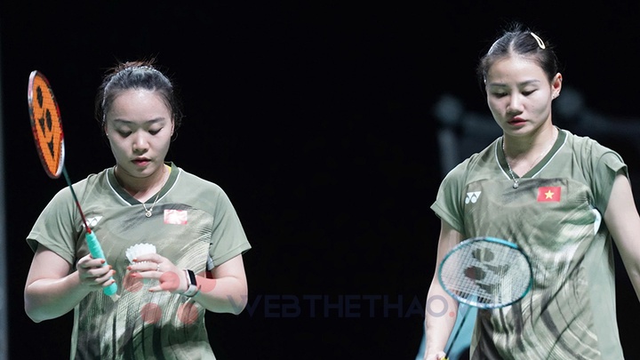 Đội nữ Việt Nam bị Malaysia "đòi nợ" ở tứ kết cầu lông SEA Games 33