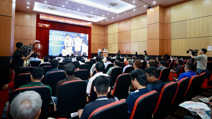 Công bố thể thức và cơ cấu tiền thưởng của Quả Bóng Vàng Việt Nam 2025