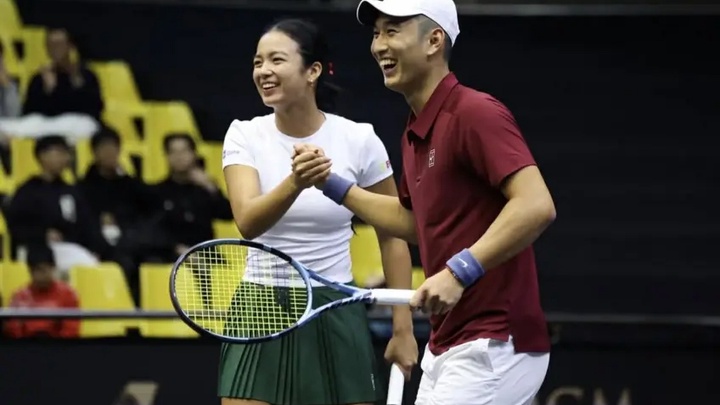 Nhà vô địch quần vợt SEA Games 33 Alexandra Eala cảm thấy thế nào khi thi đấu đôi nam nữ chống lại 2 tay vợt nam?