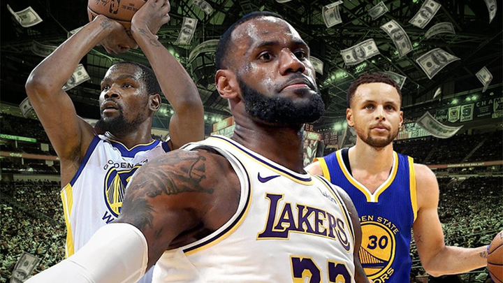 LeBron James vẫn là vua, xếp trên Curry và Durant trong danh sách cầu thủ NBA kiếm tiền giỏi nhất năm