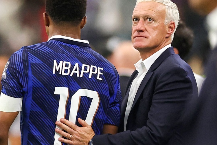 Đội tuyển Pháp gục ngã: Khi sự "lãng mạn chiến thuật" phản bội Didier Deschamps