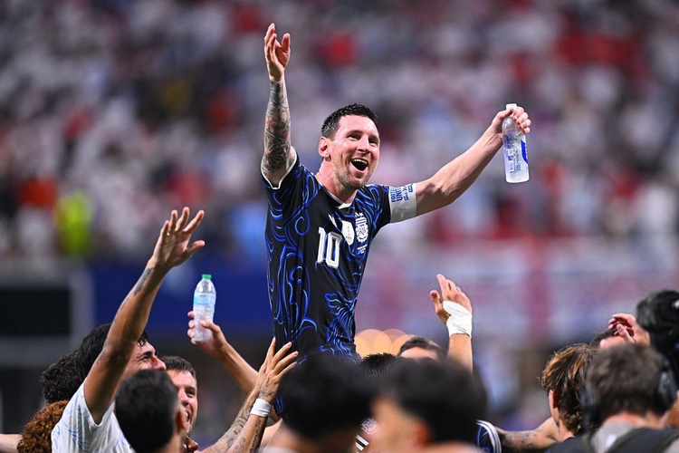 Messi nhiều cơ hội lập "hat-trick" Quả bóng vàng World Cup