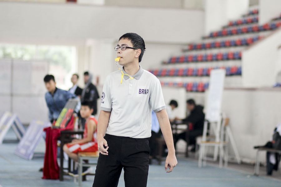 Trần Thế Trung bắt tay vào dịch luật bóng rổ khi còn là học sinh cấp II. Ảnh: HBRKC Nghệ An