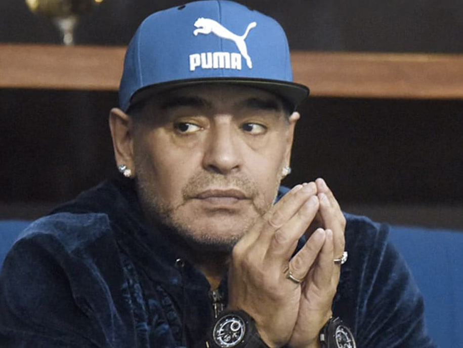 7 nhân viên y tế bị cáo buộc liên quan tới cái chết của huyền thoại Maradona