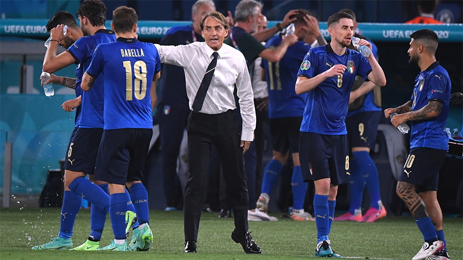 Roberto Mancini đã thay đổi bộ mặt của tuyển Italia như thế nào?