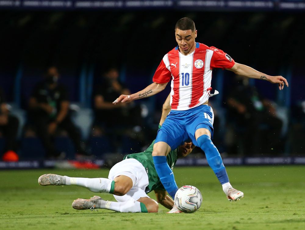 Paraguay Chile / Paraguay golpeó 20 a Chile en Copa América de fútbol