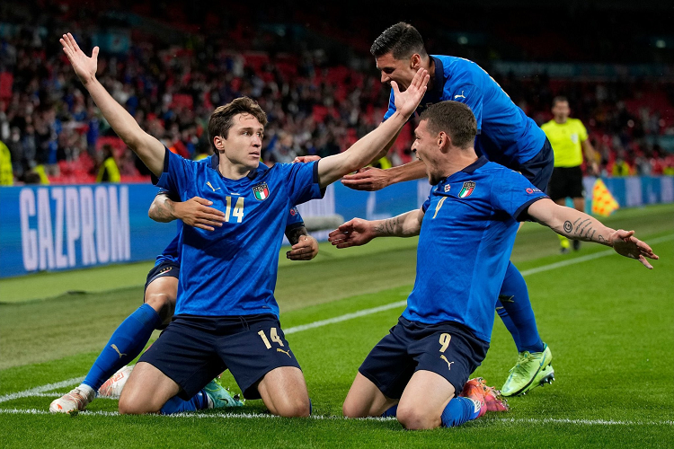  Mancini cao tay thay người hiệu quả giúp Italia kết liễu Áo 