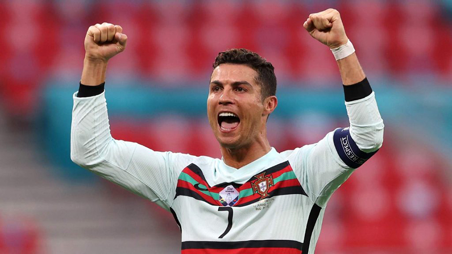 Hé lộ câu chuyện về Ronaldo máu ăn thua và nỗ lực cải thiện mình như thế nào