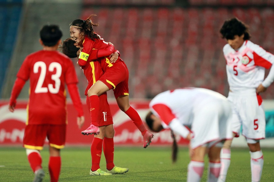 Kết quả nữ Việt Nam 7-0 Tajikistan: Thắng dễ và giành vé dự Asian Cup 2022