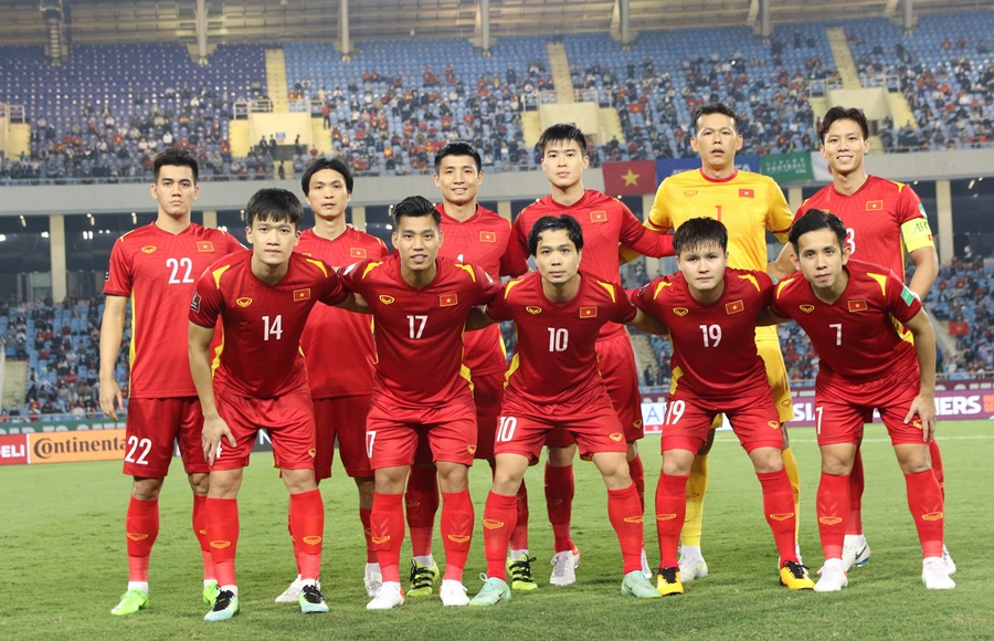 Đội hình ra sân Việt Nam vs Saudi Arabia: Công Phượng đá chính, Bùi Tiến Dũng dự bị