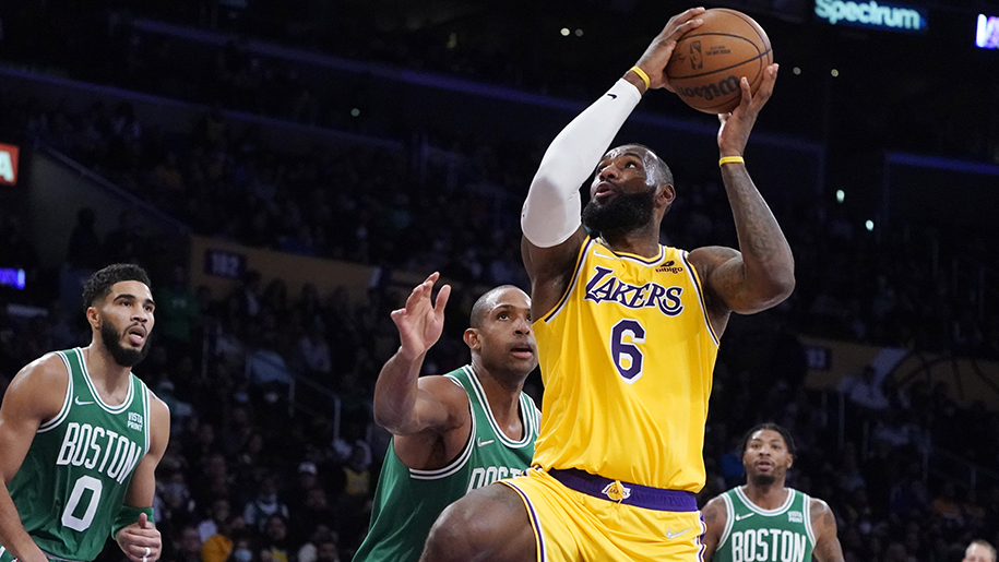 Westbrook cùng LeBron James tỏa sáng, Lakers thắng thuyết phục Boston Celtics