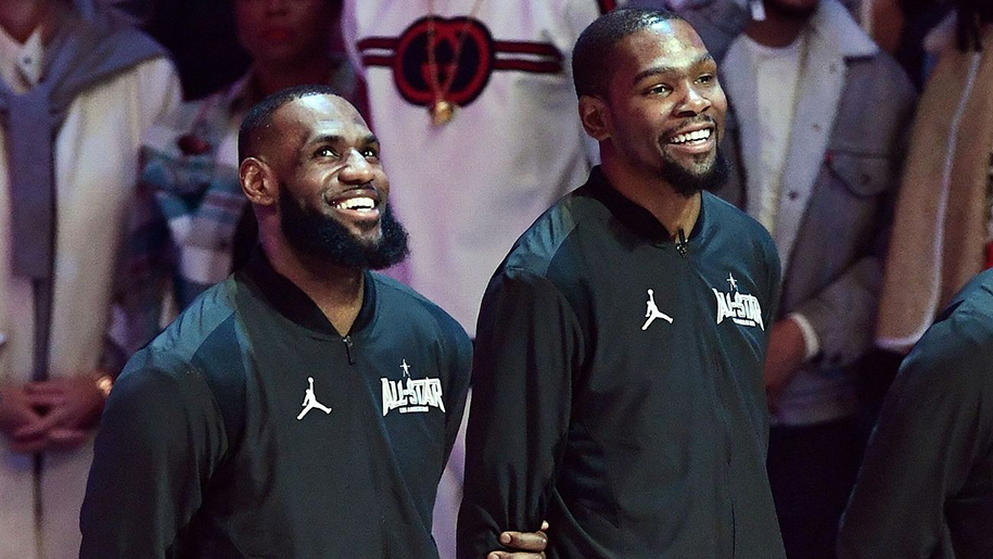 Công bố 10 cầu thủ xuất phát NBA All-Star 2022: Chào đội trưởng Durant và LeBron