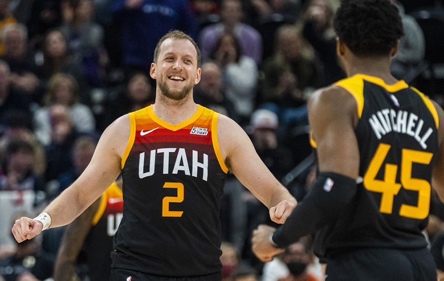 Utah Jazz bắt tay với Blazers và San Antonio: Năm cầu thủ có bến đỗ mới