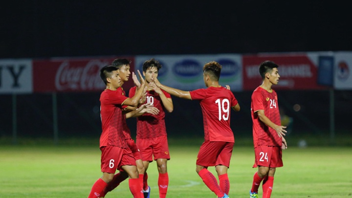 Trực tiếp U23 Việt Nam vs U23 Singapore: Chinh phục thử thách