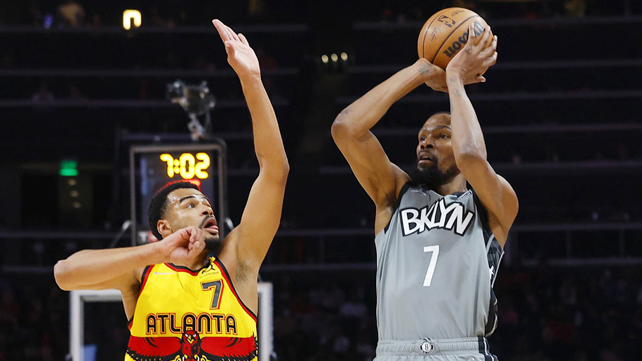 Bỏ phí 55 điểm của Durant, Brooklyn Nets chạm rìa play-in trong trận đấu “vô kỷ luật