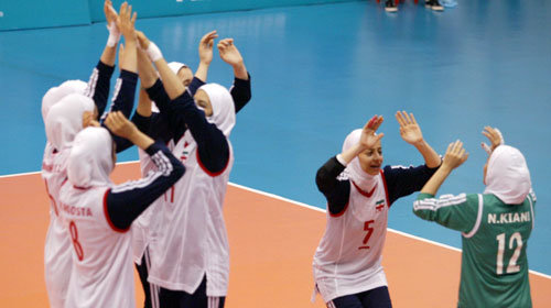 FIVB hỗ trợ nữ quyền bóng chuyền Iran
