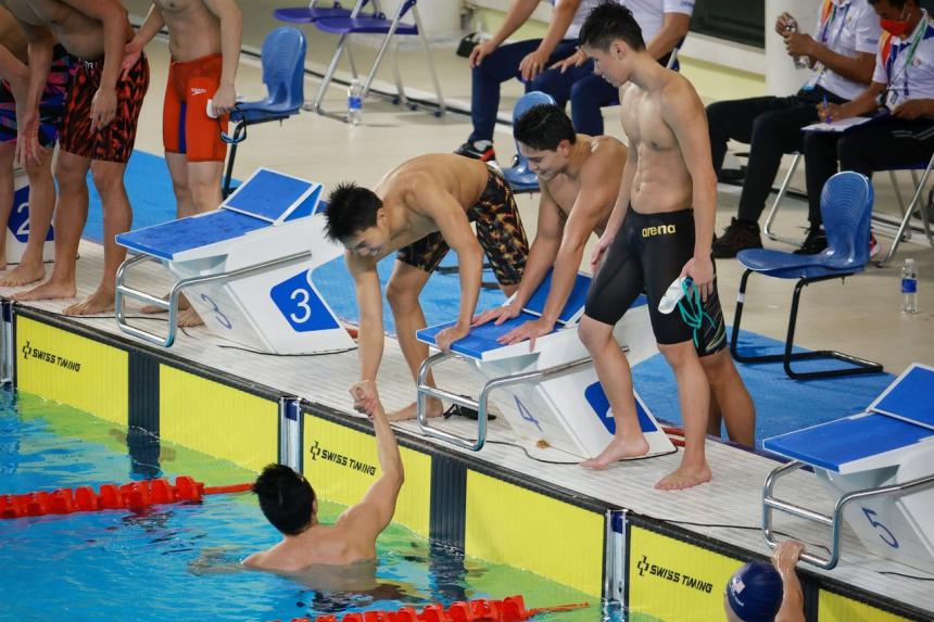 Schooling: Đội bơi Việt Nam quá giỏi, quá nhanh