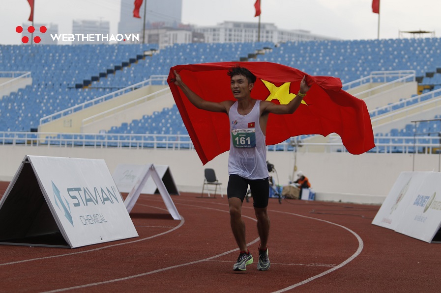 SEA Games 31 ngày 19/05: Hoàng Nguyên Thanh giành HCV lịch sử cho marathon Việt Nam