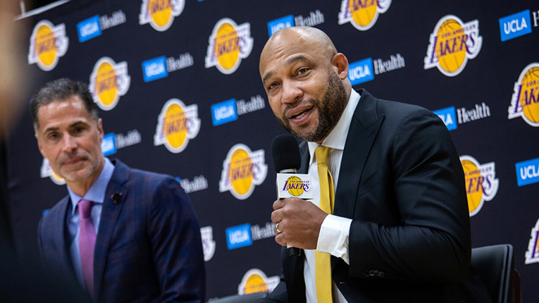 LA Lakers ra mắt tân HLV Darvin Ham: Lời hứa cho hàng thủ, sự cứng rắn và… Westbrook