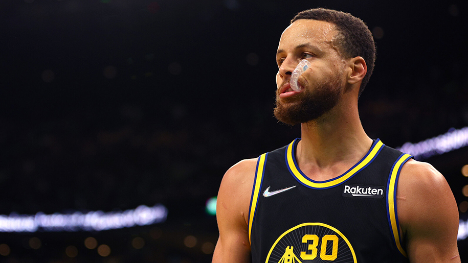 Stephen Curry đứt hai mạch 3 điểm vô tiền khoáng hậu tại Game 5 NBA Finals: “Ngày này sẽ đến