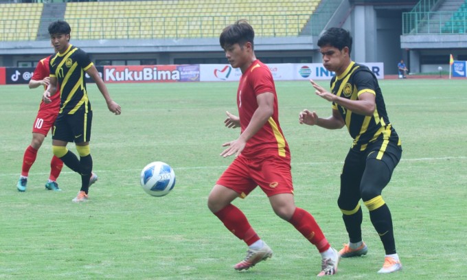 Kết quả U19 Việt Nam 0-3 U19 Malaysia: Cú sốc lớn